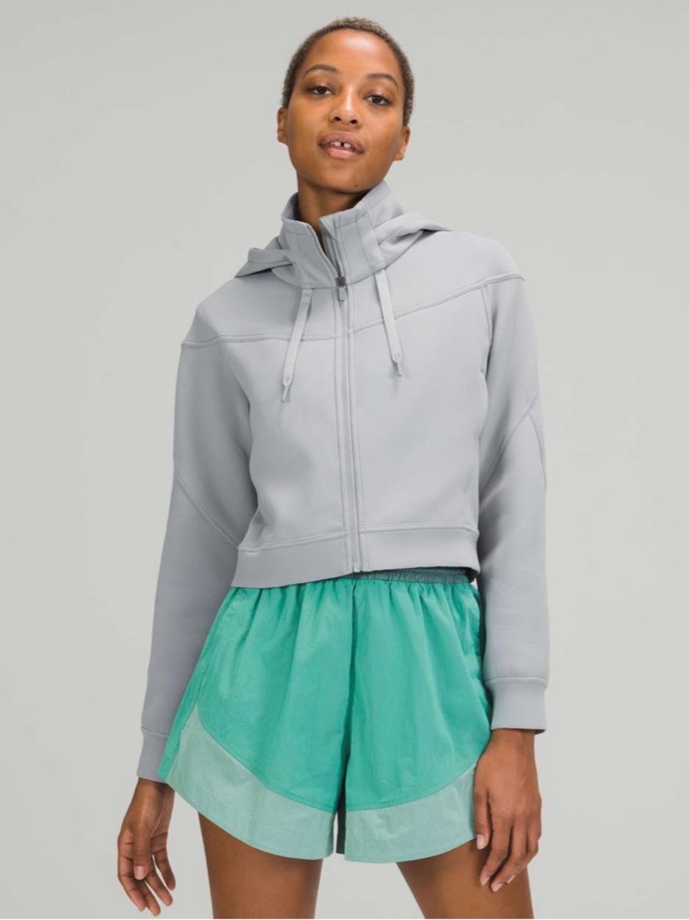 Lululemon hoodie ✈️
